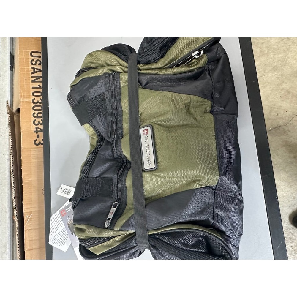 SwissTech 28" Travel Duffel - Picture 3 of 3
